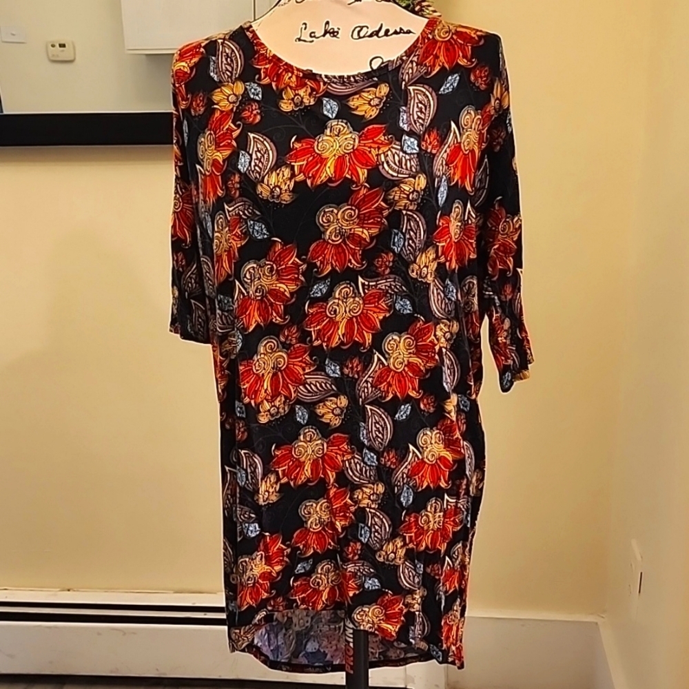 Floral paisley tunic black LLR